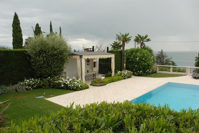 Villa con vista sul Lago di Garda 1