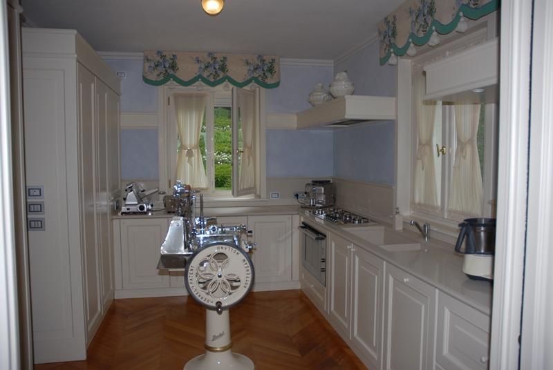Villa con vista sul Lago di Garda 9