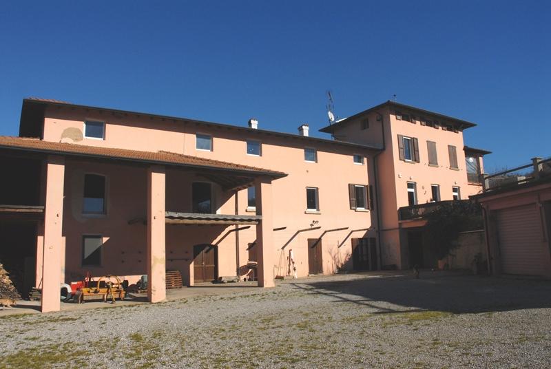 Tenuta con villa padronale 3
