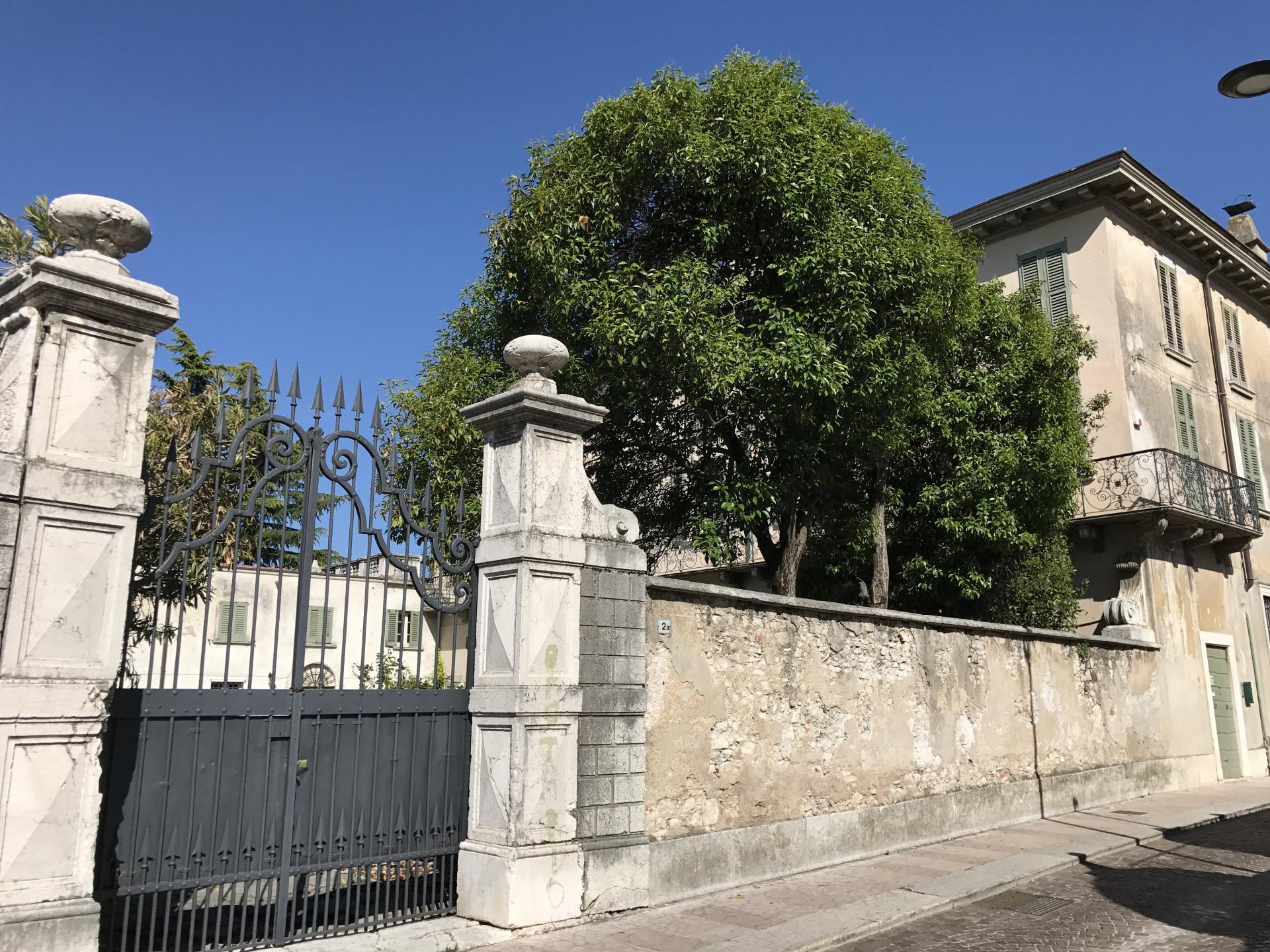  Attico in palazzo storico 15