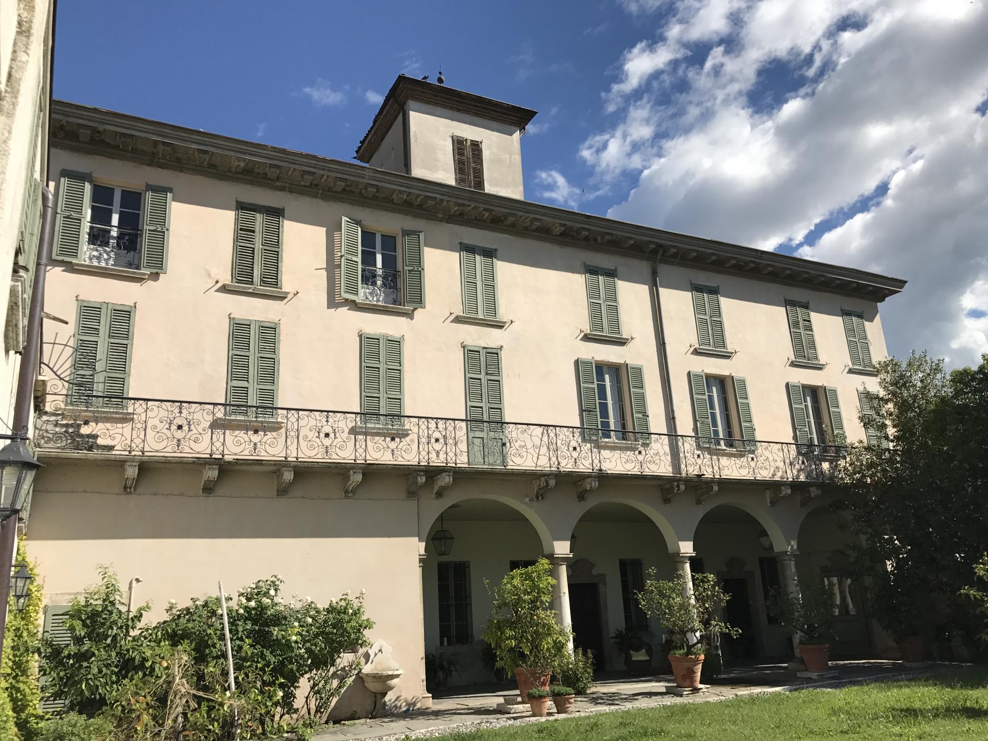  Attico in palazzo storico 16